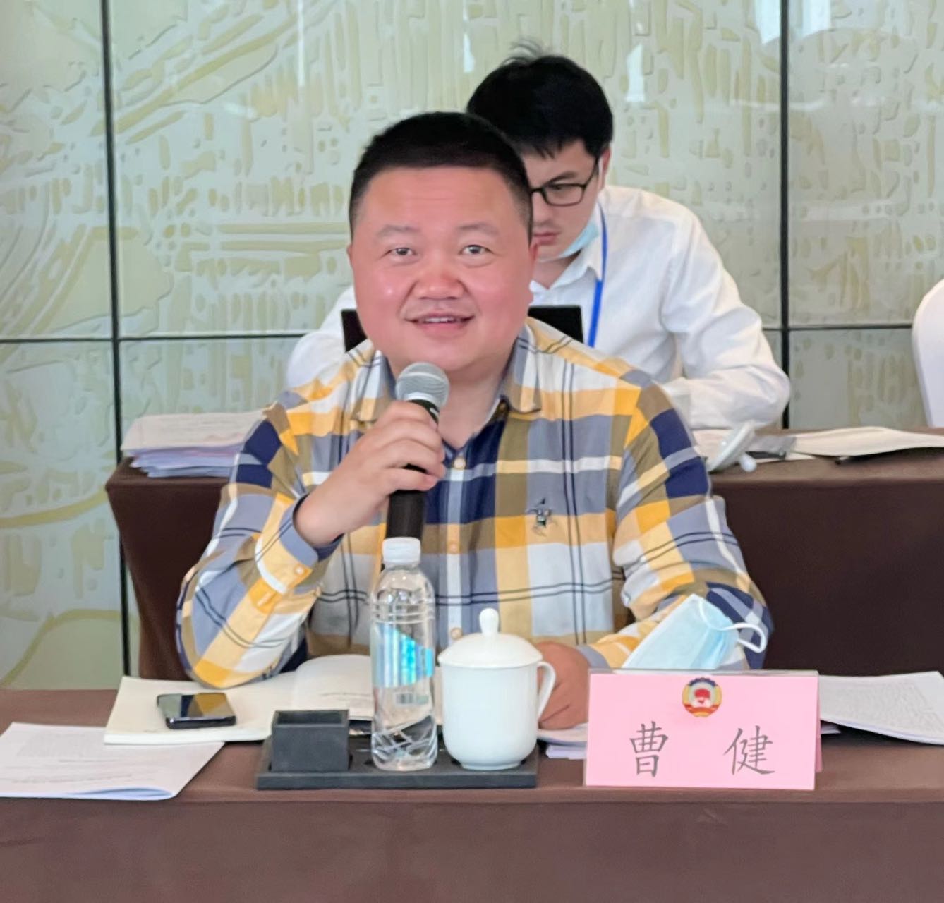 曹健：做付出者，让涓滴善意汇成溪流 (4).jpg