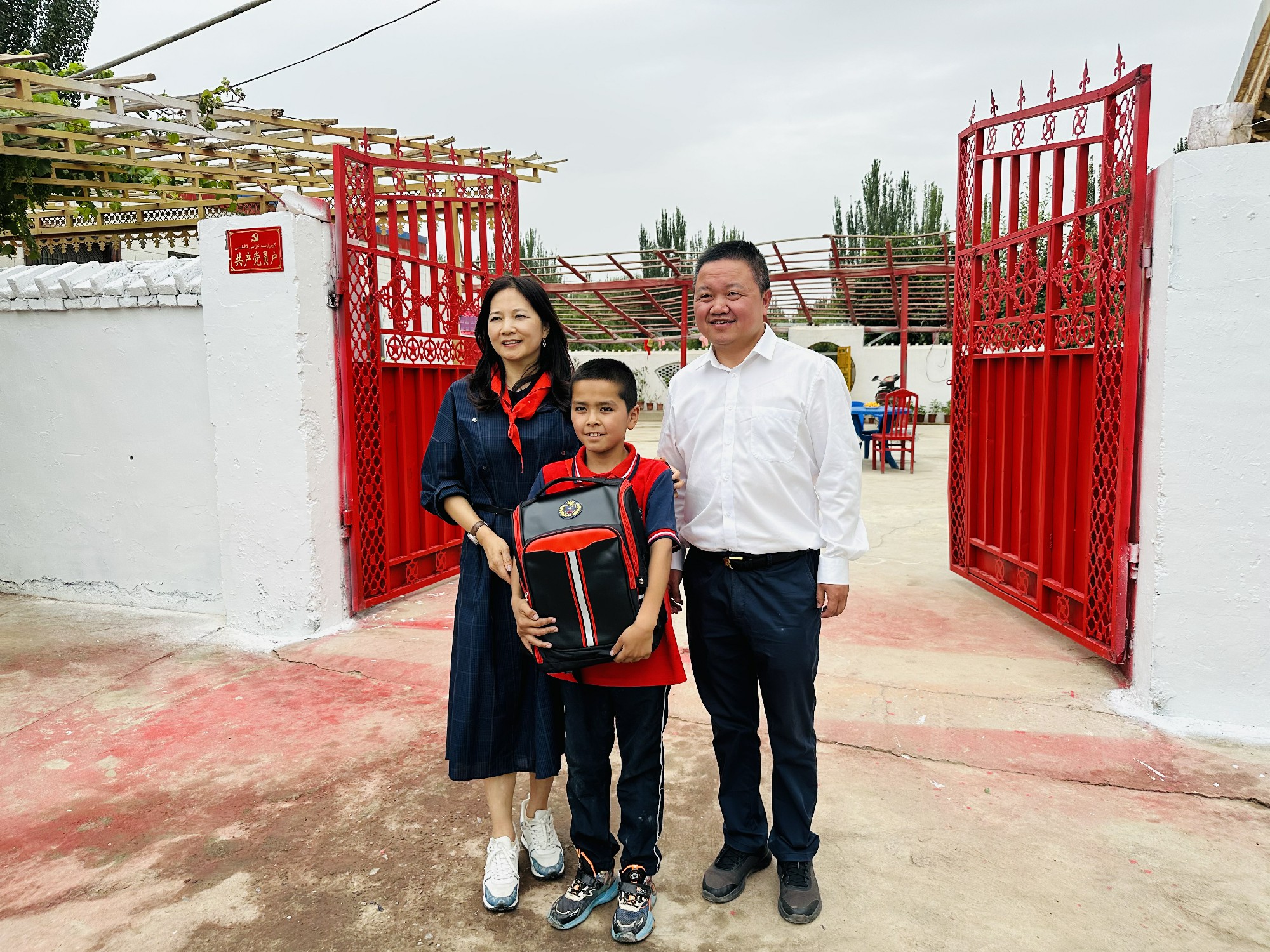 曹健：做付出者，让涓滴善意汇成溪流 (5)~1.jpg